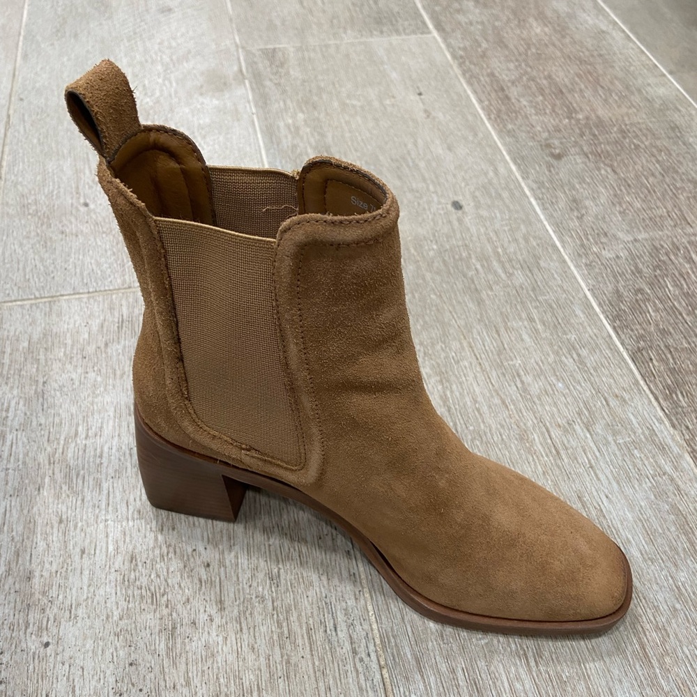 Dolce Vita Brown Suede Iliana Booties Size 7.5